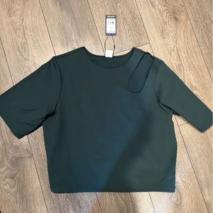 Smash and Tess Workout Top